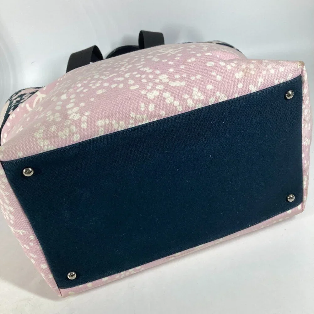 CHANEL Pink Shoulder Bag - Picture 7 of 16